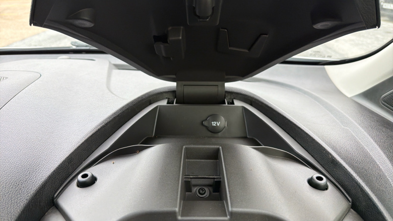 Ford Transit Connect 240 L2 Diesel 1.5 TDCi 120ps Limited Van